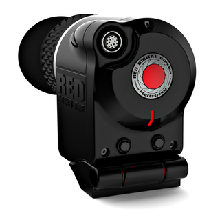 Illustration for article titled Red Accessories Gallery